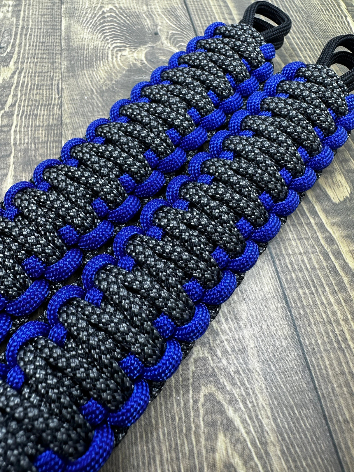 Charcoal Grey Diamonds Electric Blue Paracord grab handles - Krawlergrips