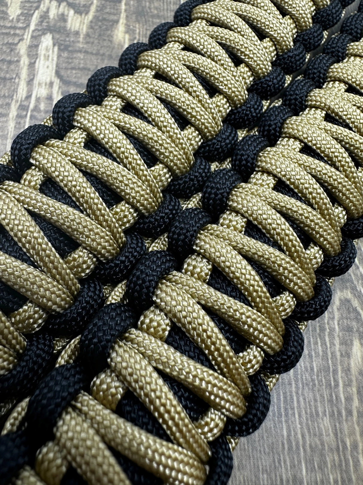 Gold Nugget Paracord- Krawlergrips