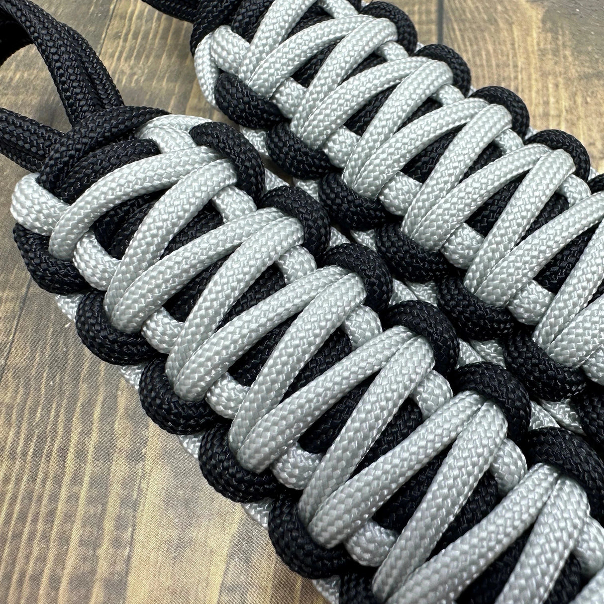 Silver grab handles - Krawlergrips