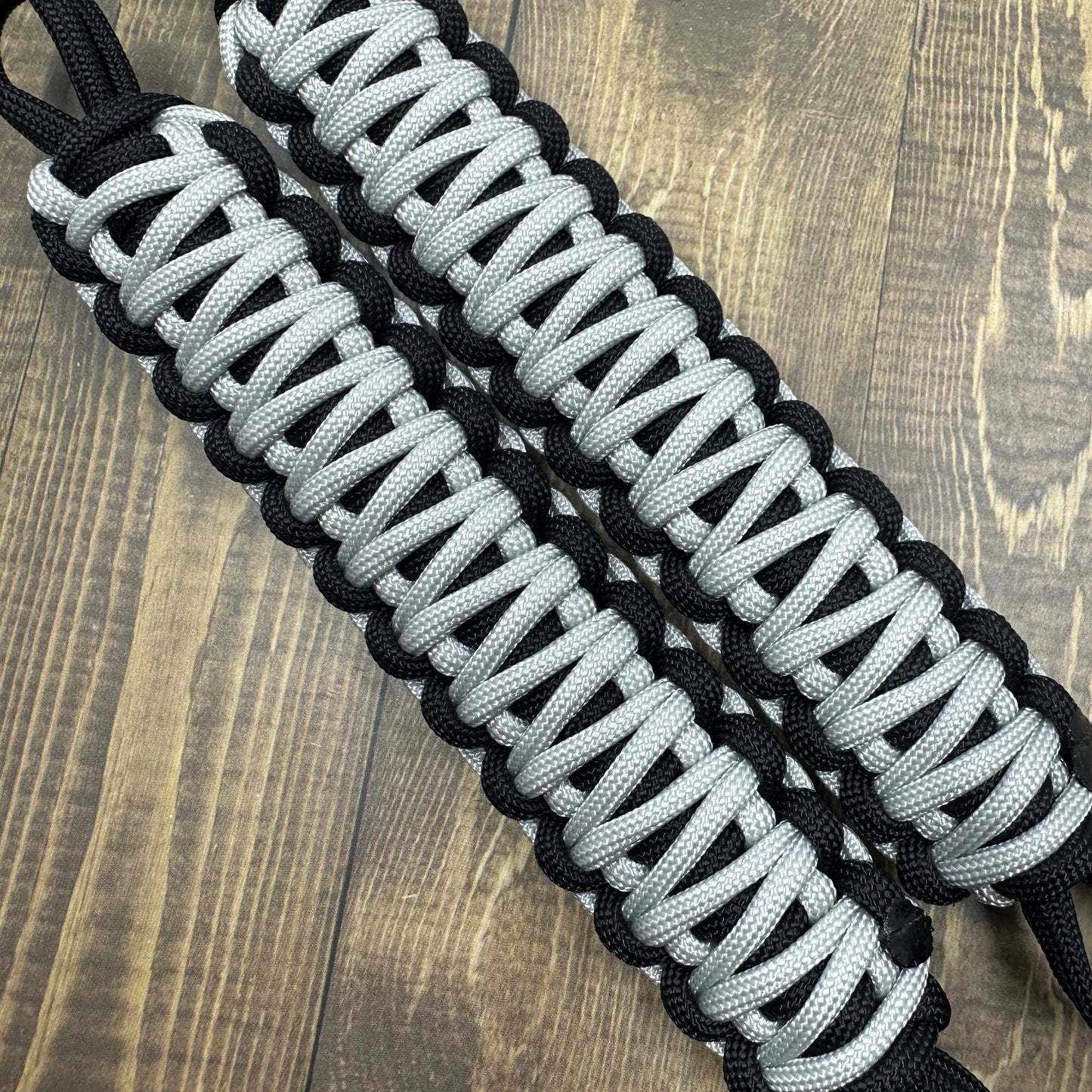 Silver grab handles - Krawlergrips