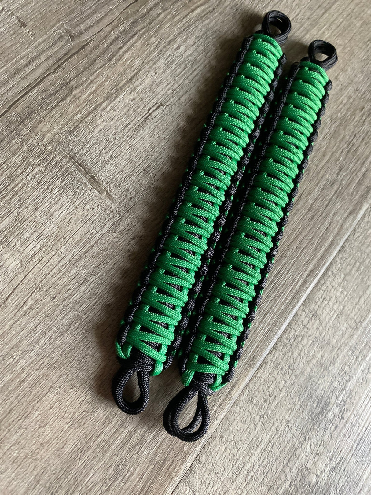 Krawler Grips Kelly Green Paracord - Krawlergrips