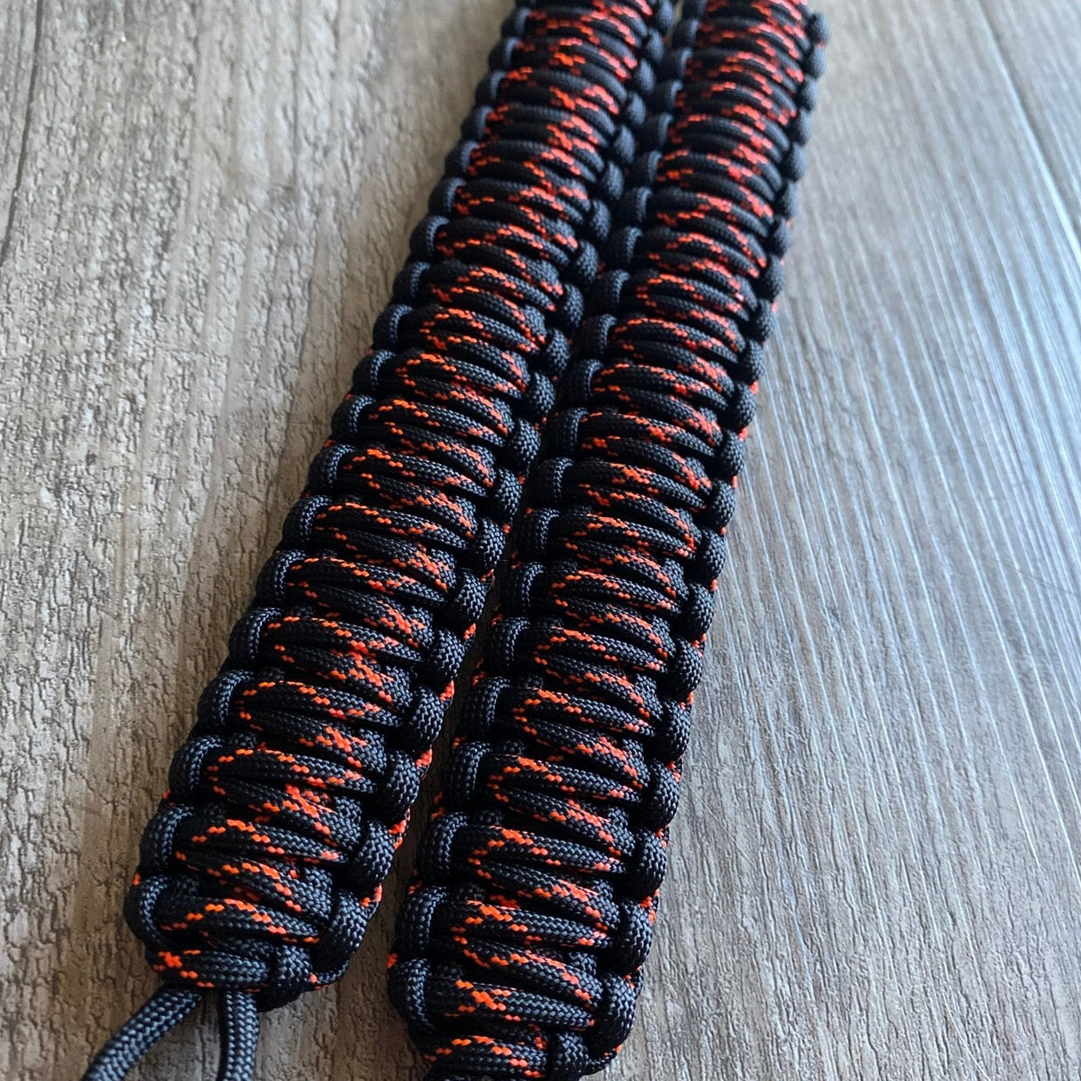 Krawler Grips Neon Orange X Paracord - Krawlergrips