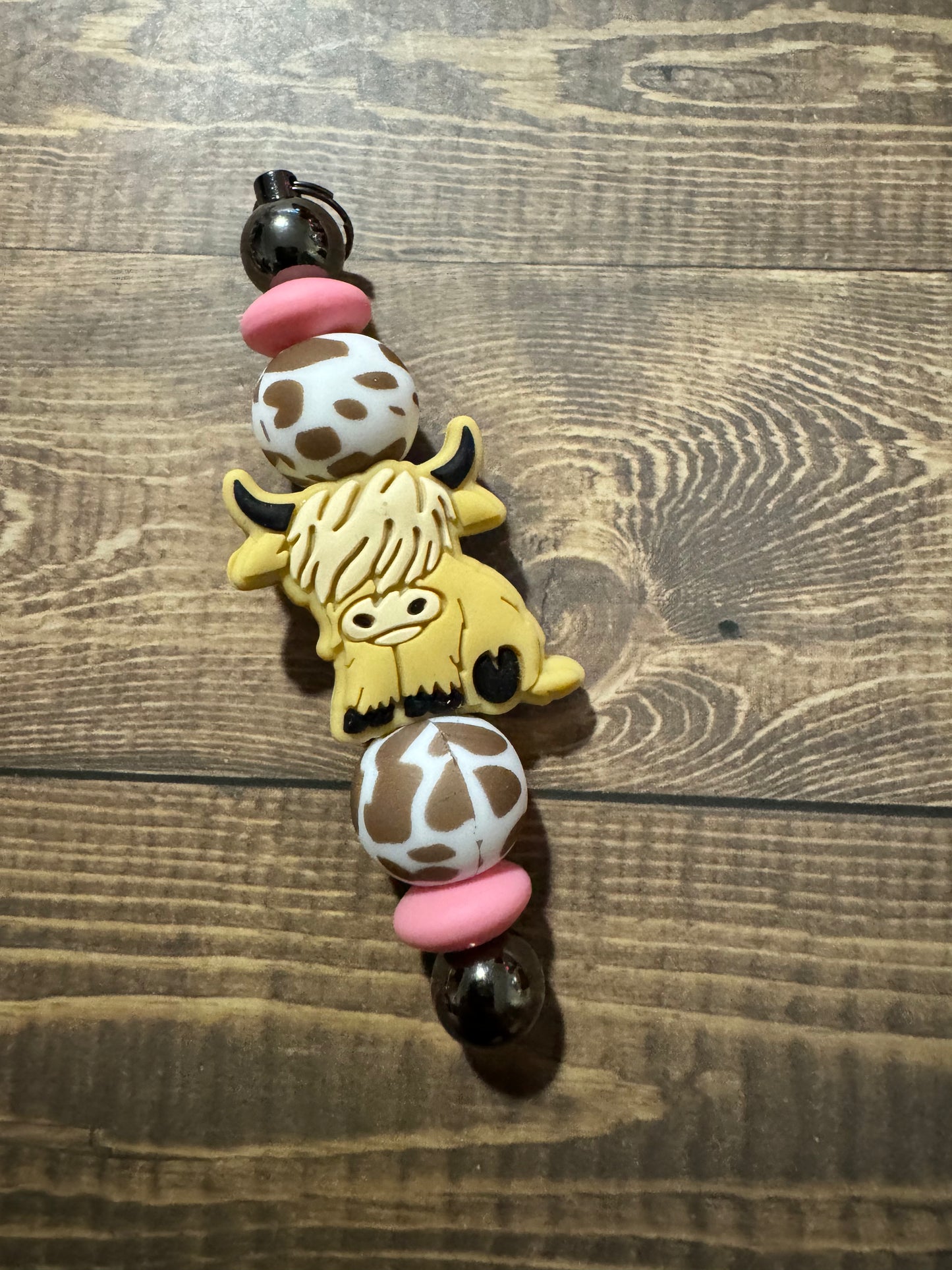 Highland cow key ring