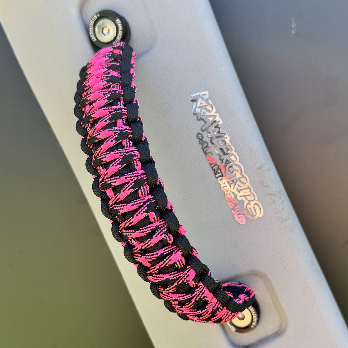 Rosa Noche paracord Grab handle - Krawlergrips