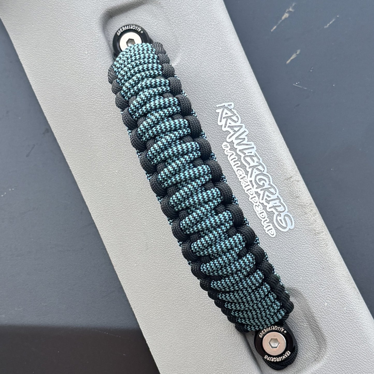Shark Attack paracord grab handle