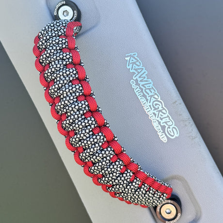 Silver_and_red_handle_grip_Krawlergrips_paracord