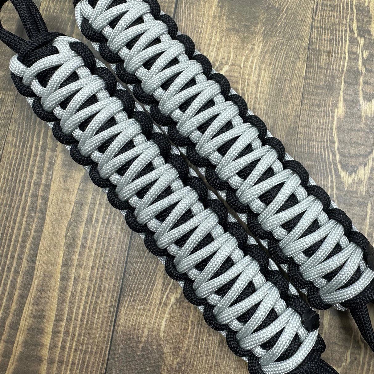 Silver grab handles - Krawlergrips