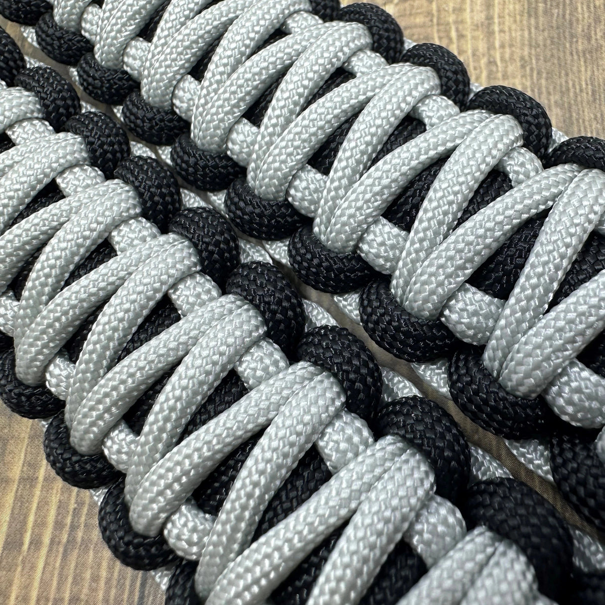 Silver grab handles - Krawlergrips