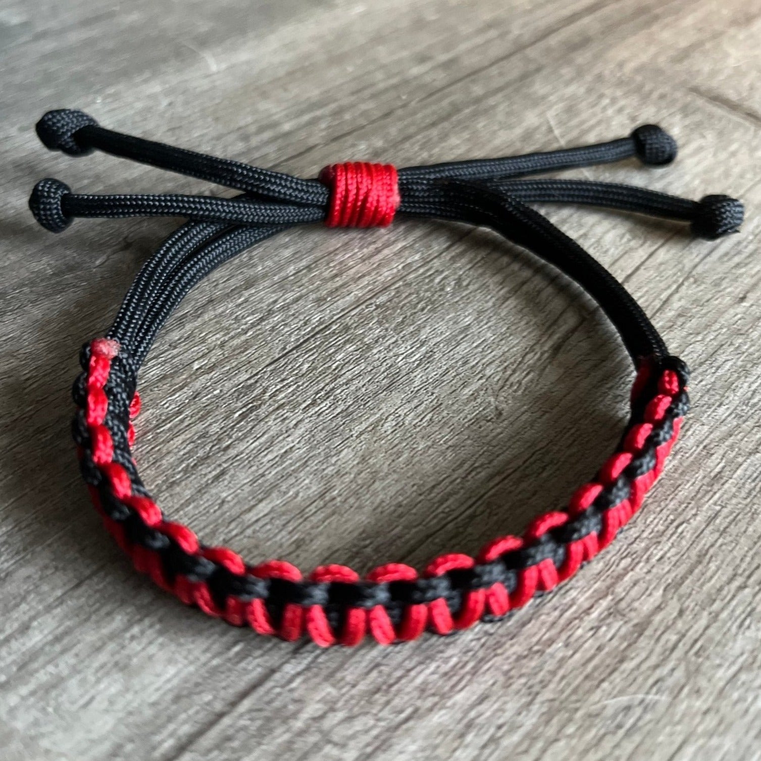 Paracord Bracelet Knotting Cord Bracelet Simple Black ADJUSTABLE