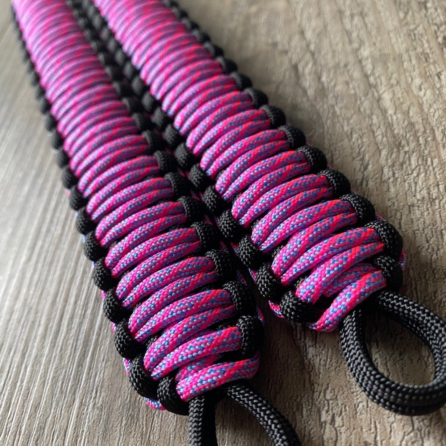 Krawler Grips Helix Baby Blue Neon Pink Paracord - Krawlergrips