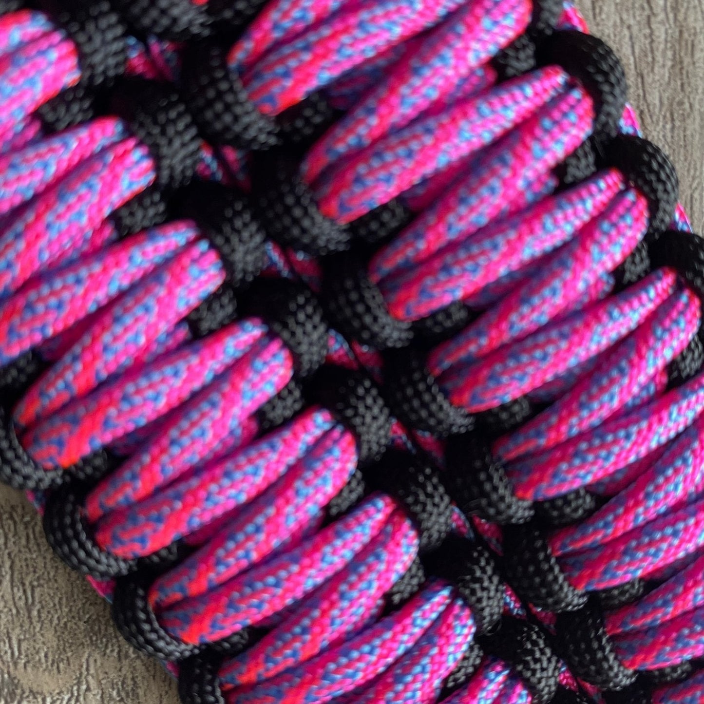 Krawler Grips Helix Baby Blue Neon Pink Paracord - Krawlergrips