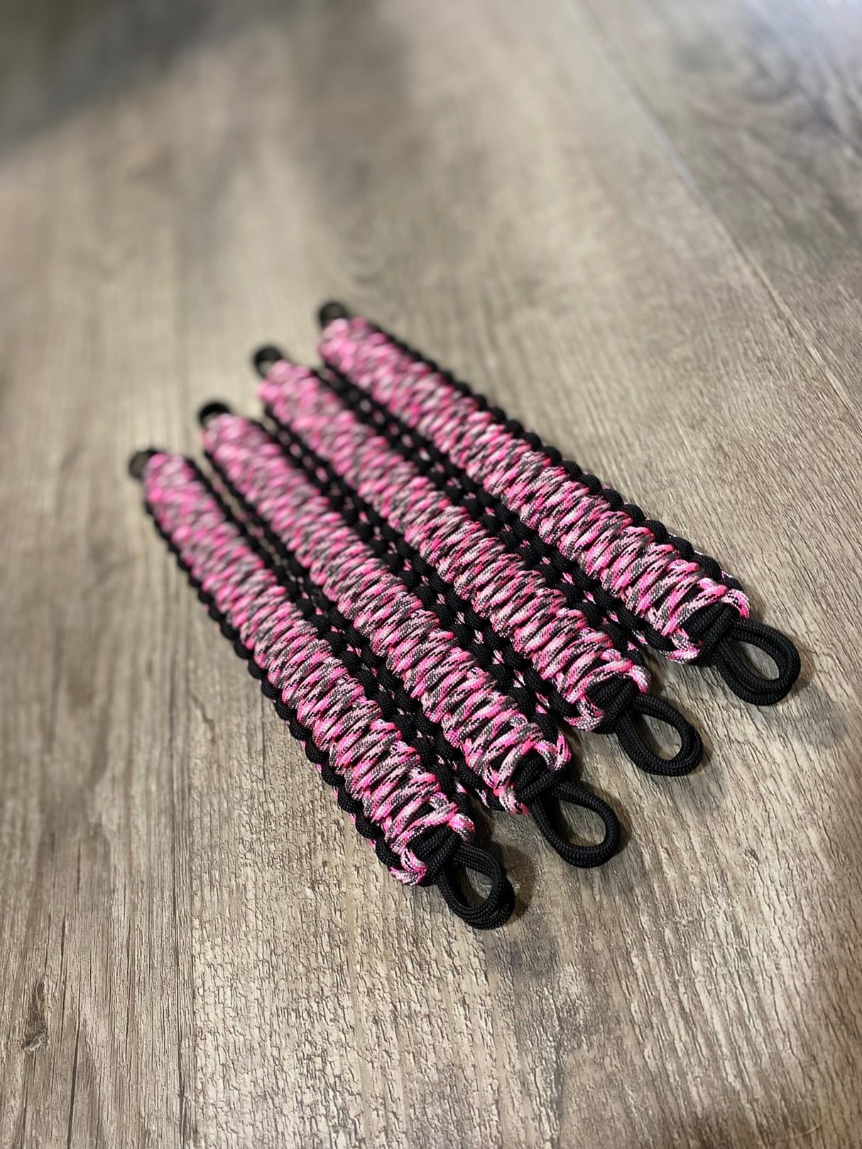 Krawler Grips Pink Camo Paracord - Krawlergrips