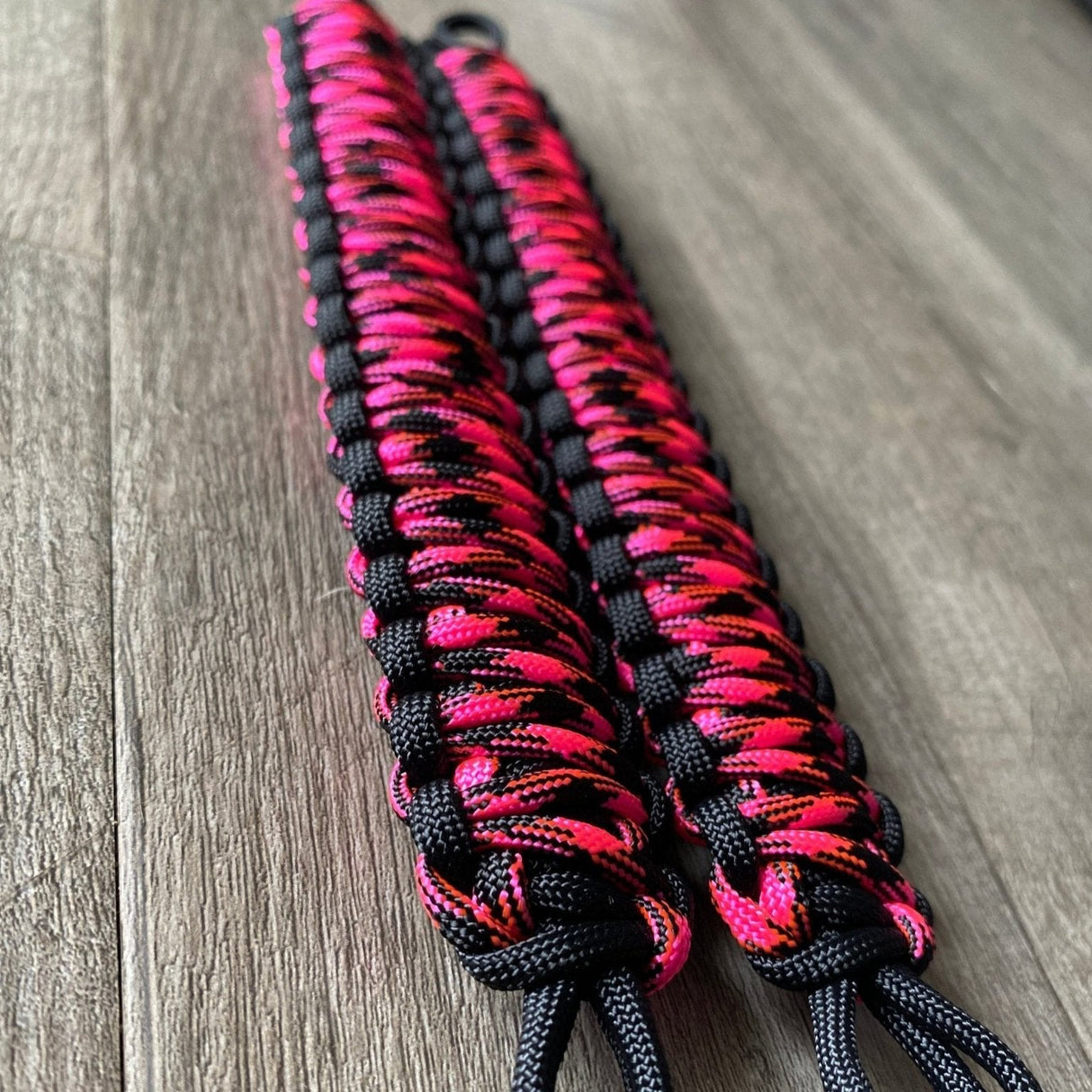 Krawler Grips Rosa Noche Paracord. - Krawlergrips